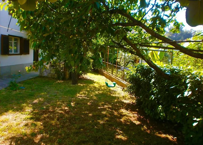 Anton Apartment